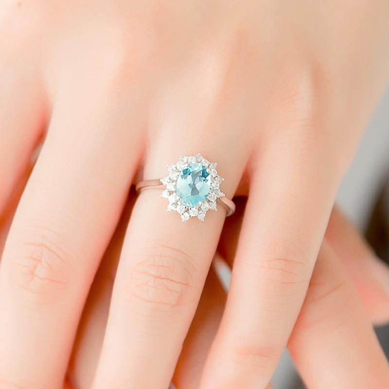 Oval Aquamarine Ring