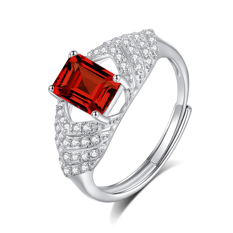 Silver Ring for Women – Natural Crystal Inlaid, Light Luxury Statement Jewelry, Elegant & Trendy