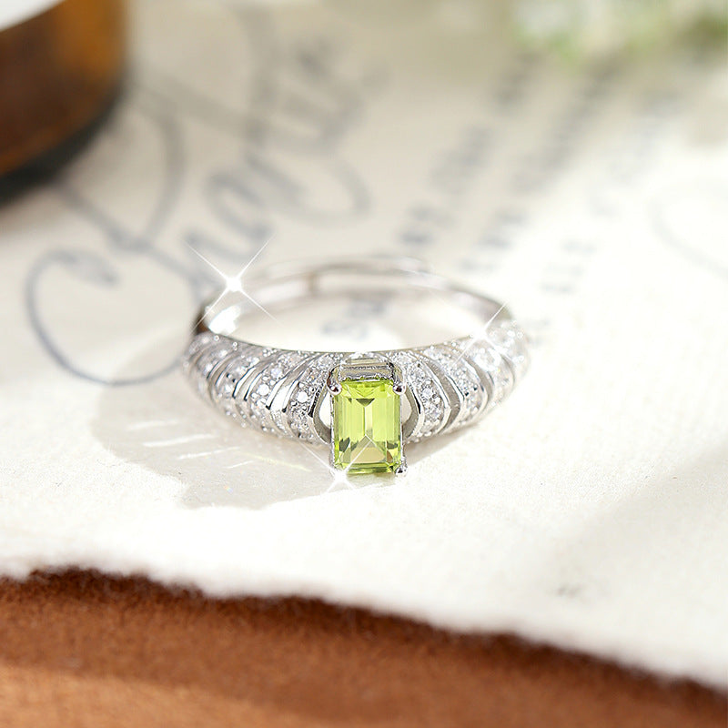 Topaz Tide - Natural Gemstone Ring with 4x6mm Topaz