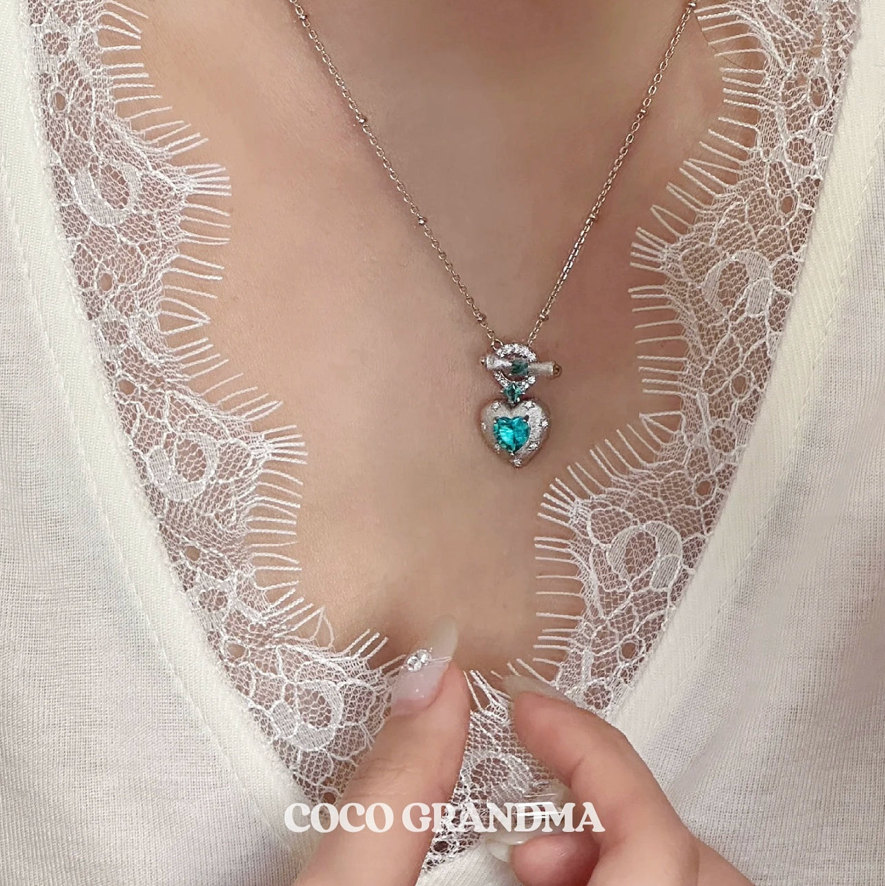 Blue-Greenish Lake Ring
