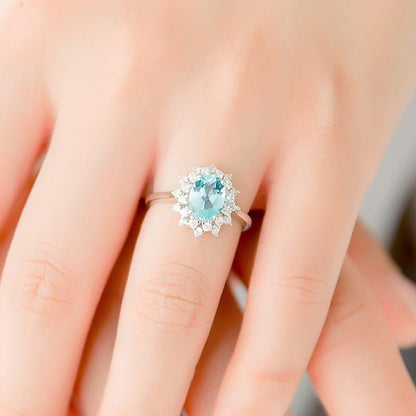 Oval Aquamarine Ring