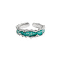 Anillo de plata de ley con diseño de ola del horizonte
