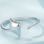 Manta Silver ring