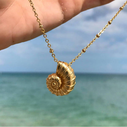Golden Shell Necklace