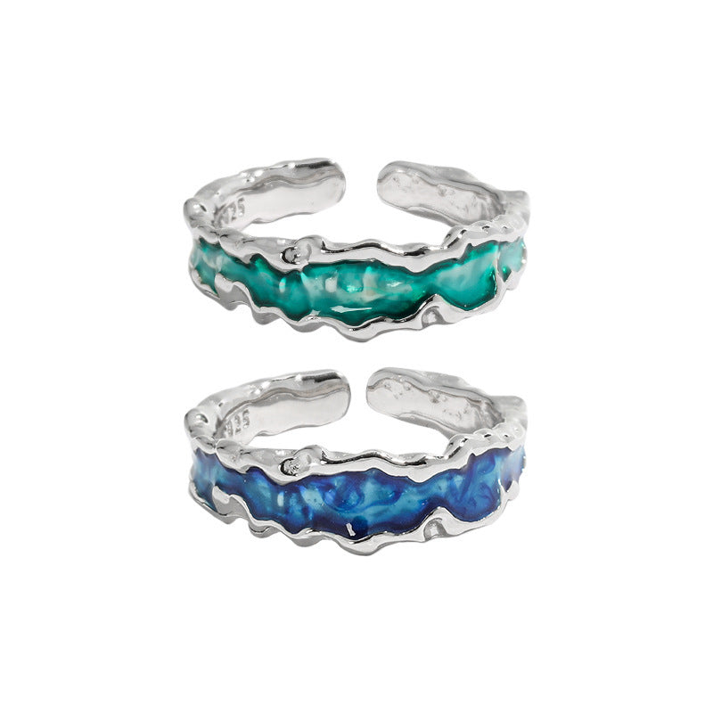 Anillo de plata de ley con diseño de ola del horizonte