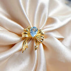 Bague nœud papillon en topaze bleue