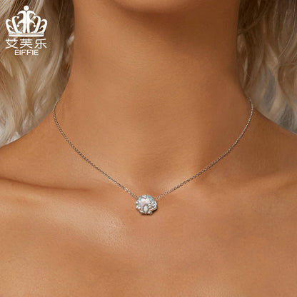 Collar de conchas de magia oceánica