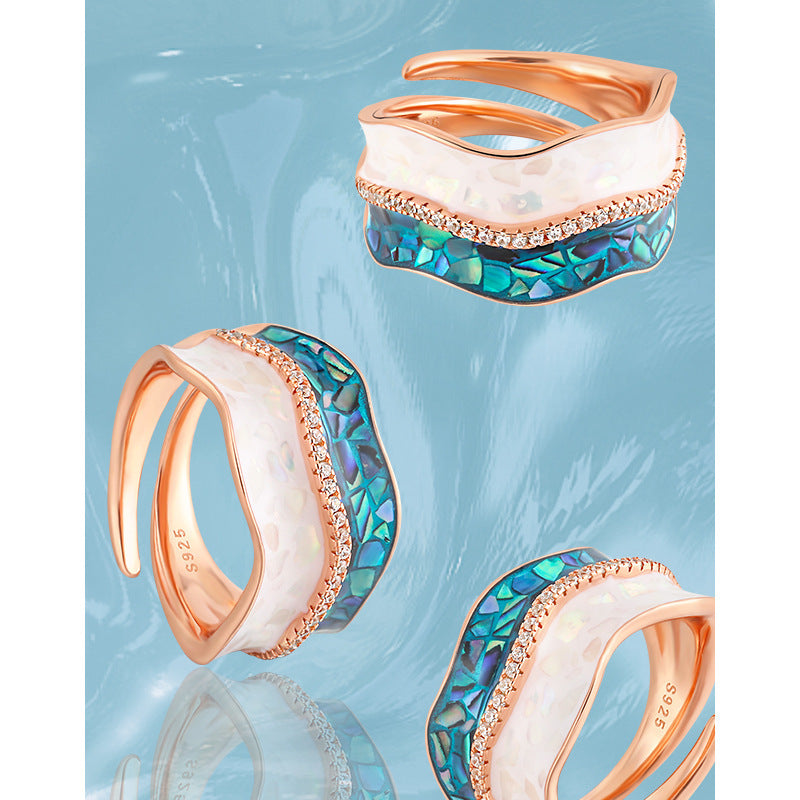 Anillo Wave Kissed de oro rosa con nácar