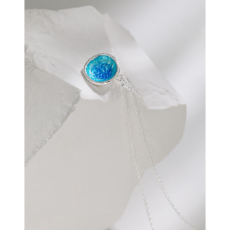 Collar de plata de ley con piedra marina y luz azul esmerilada
