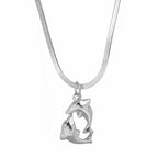 Collar de plata de ley con amor de delfín