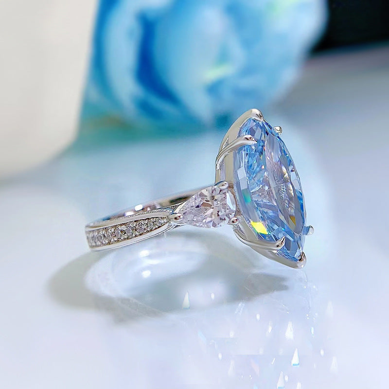 Aguamarina Anillo Marquesa